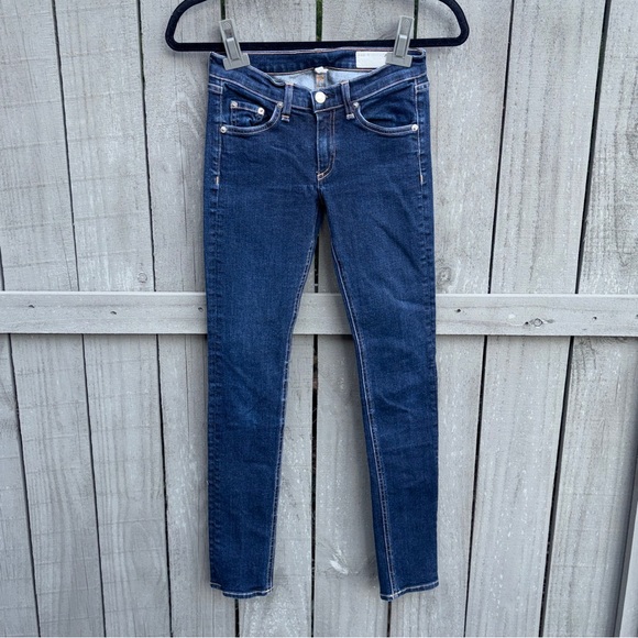 Rag & Bone size 24 skinny jeans EUC